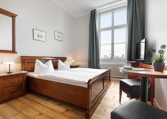 Hotel Prinz Heinrich 3*